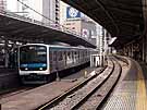 south-bound rapid passing through Shimbashi